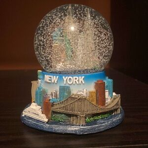 New York City Novelty Globes/ Key hain Bundle🗽